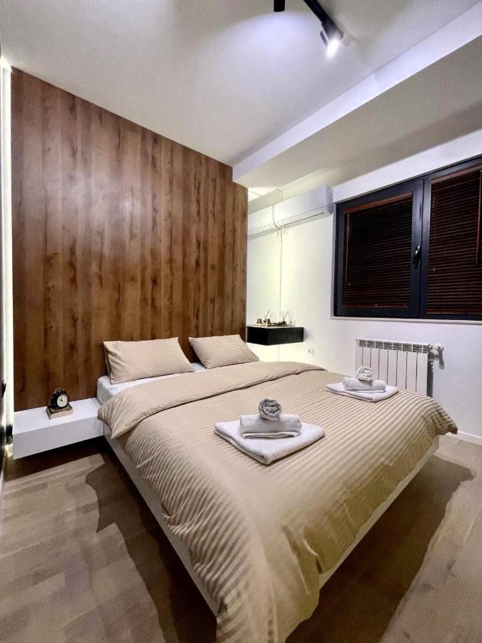 Sunlight Luxe Apartment Skopje Extérieur photo